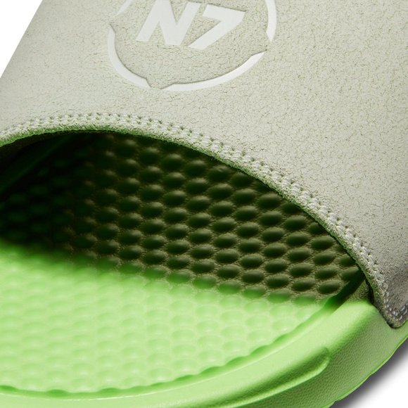 New NIKE Benassi N7 SLIDES Men's Sandals - Picture 9 of 9
